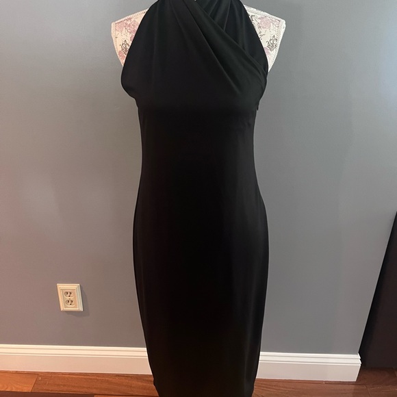 banana republic black halter dress | Dresses | Banana Republic Collection:Chalet Girl NWT Zara Black Mini Size:L (32-33 sleeve length) Model wears size XS